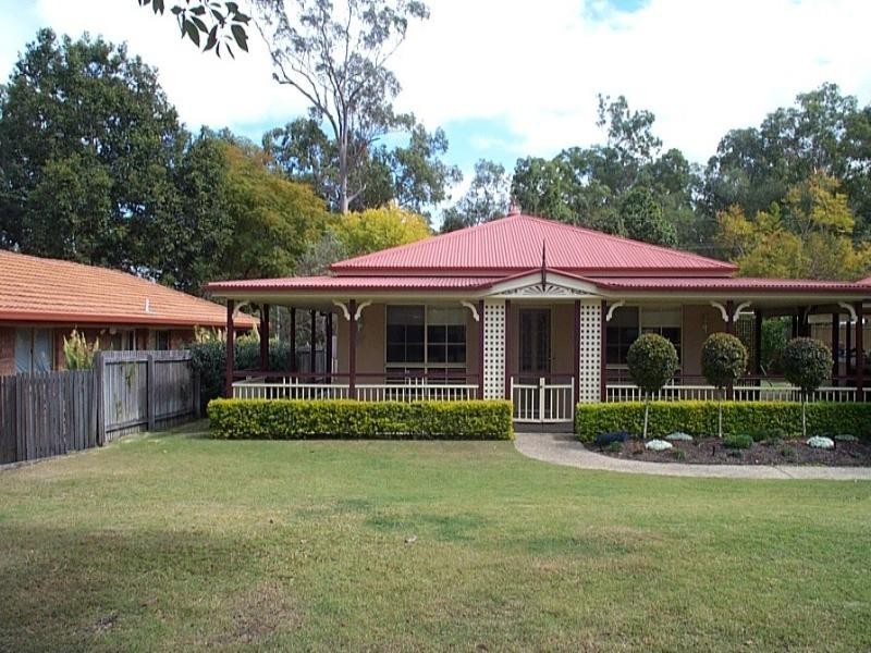 32 Atherton Circuit, Forest Lake QLD 4078