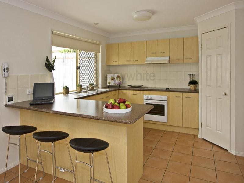 Sinnamon Park QLD 4073