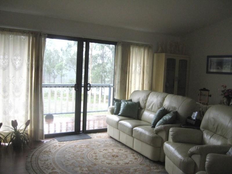 Glenwood QLD 4570