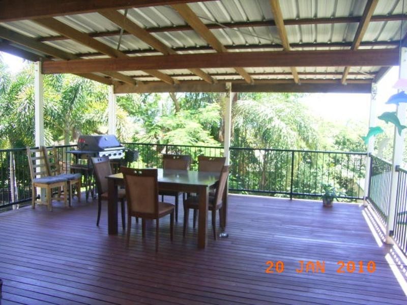 94 Fort Road, Oxley QLD 4075