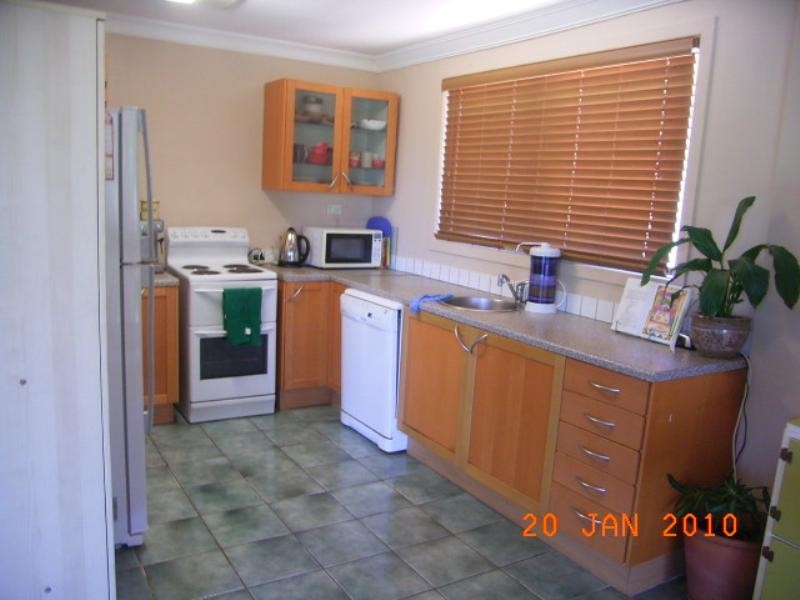 94 Fort Road, Oxley QLD 4075