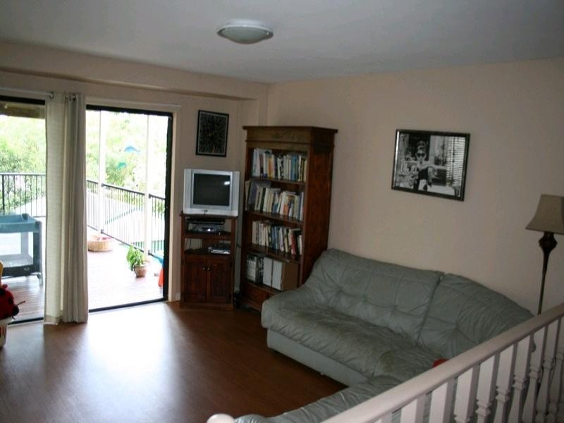 94 Fort Road, Oxley QLD 4075