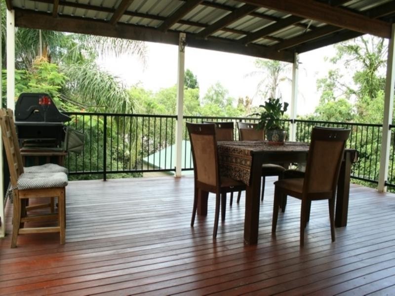 94 Fort Road, Oxley QLD 4075