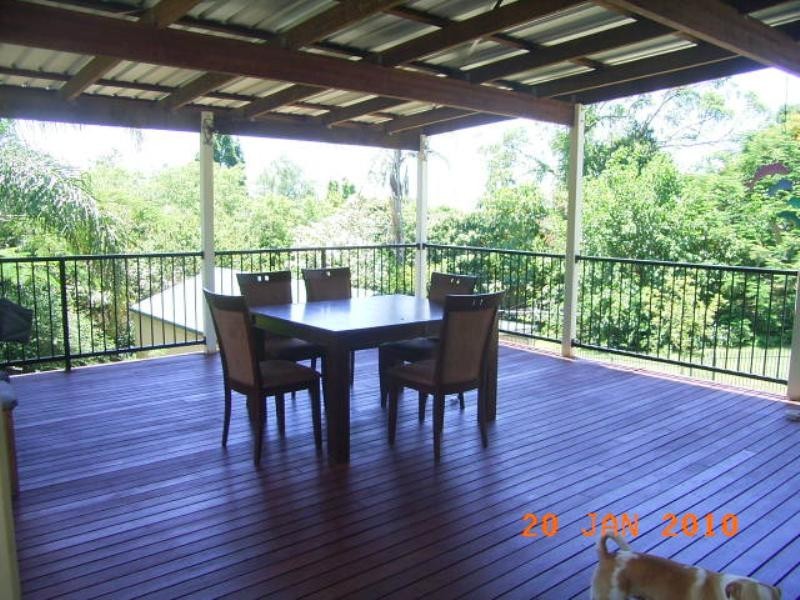 94 Fort Road, Oxley QLD 4075