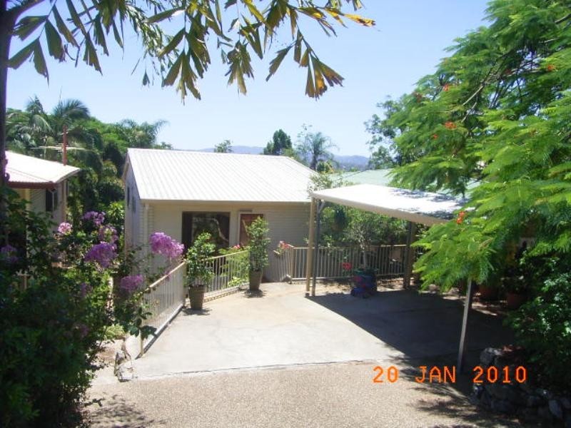 94 Fort Road, Oxley QLD 4075