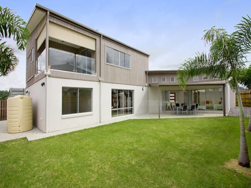 43 Condamine Drive, Sinnamon Park QLD 4073