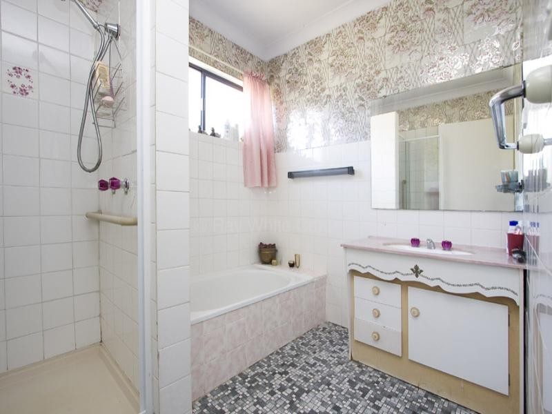 255 Blunder Road, Durack QLD 4077