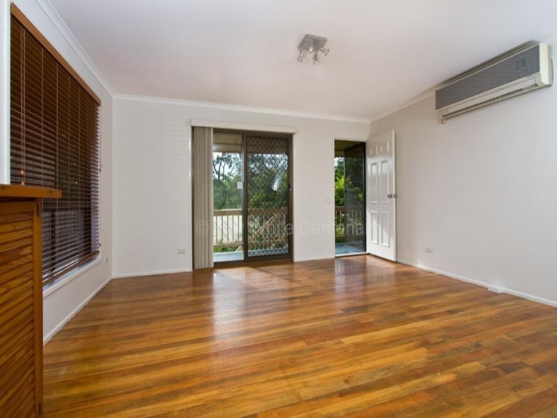 49 Venerable Street, Seventeen Mile Rocks QLD 4073