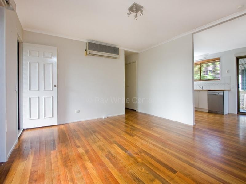 49 Venerable Street, Seventeen Mile Rocks QLD 4073