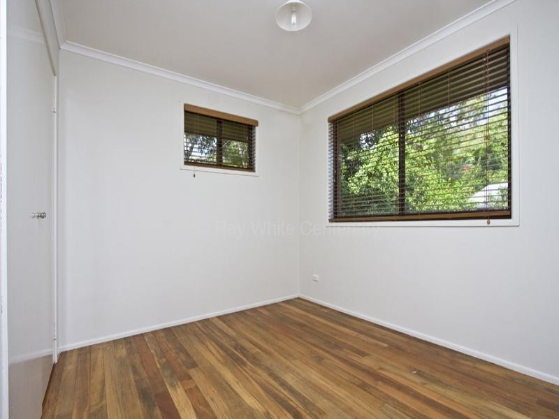 49 Venerable Street, Seventeen Mile Rocks QLD 4073