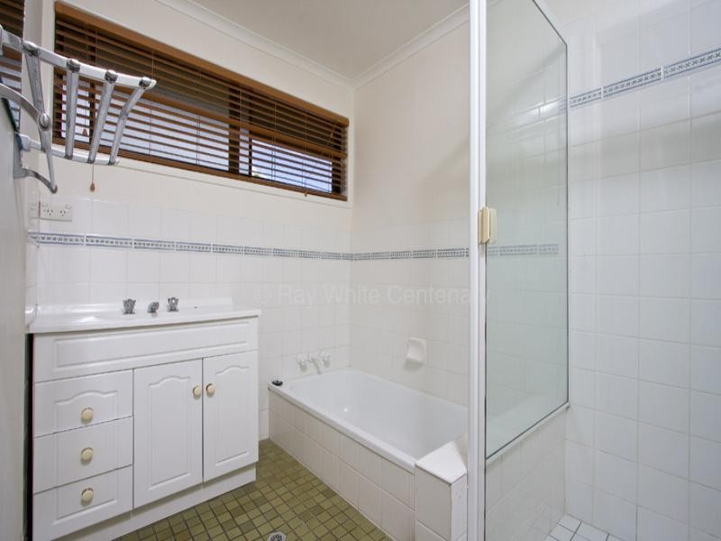 49 Venerable Street, Seventeen Mile Rocks QLD 4073