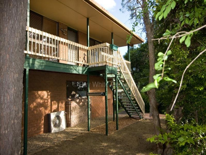 49 Venerable Street, Seventeen Mile Rocks QLD 4073