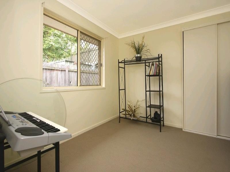 Sinnamon Park QLD 4073