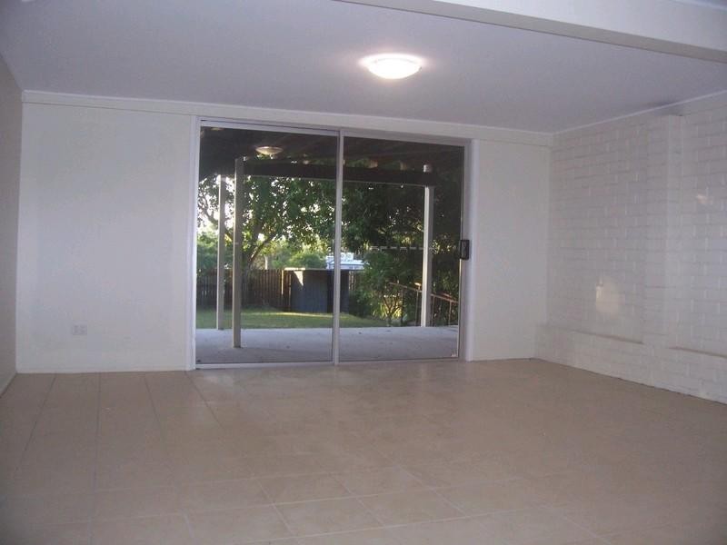 Jamboree Heights QLD 4074