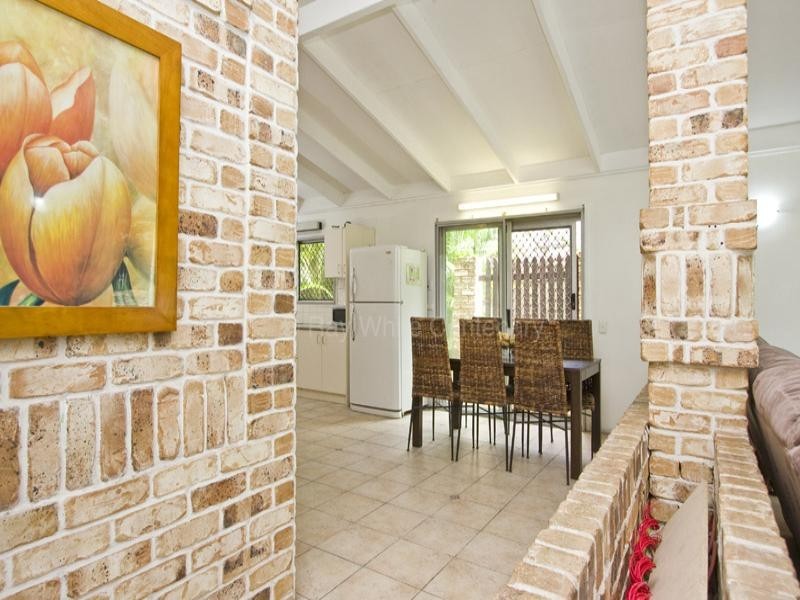 130 Redbank Placeains Road, Bellbird Park QLD 4300