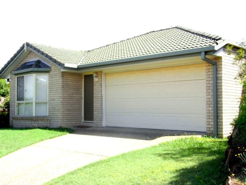 2 Chatfield Close, Oxley QLD 4075