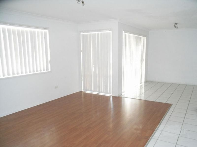 14 Cedar Place, Forest Lake QLD 4078