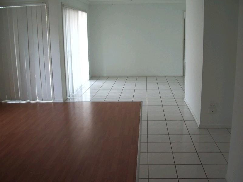 14 Cedar Place, Forest Lake QLD 4078