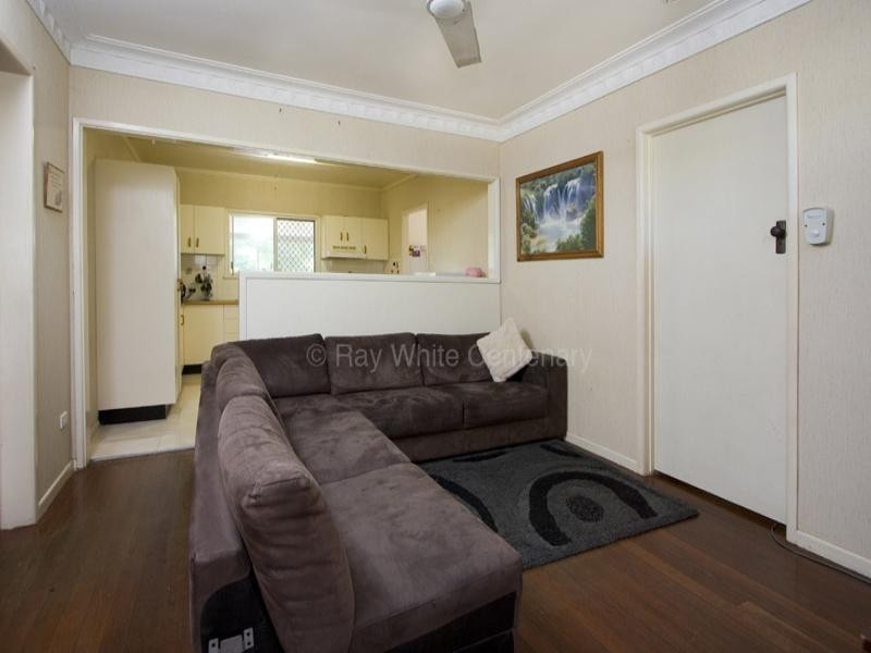 31 Eric Street, Goodna QLD 4300