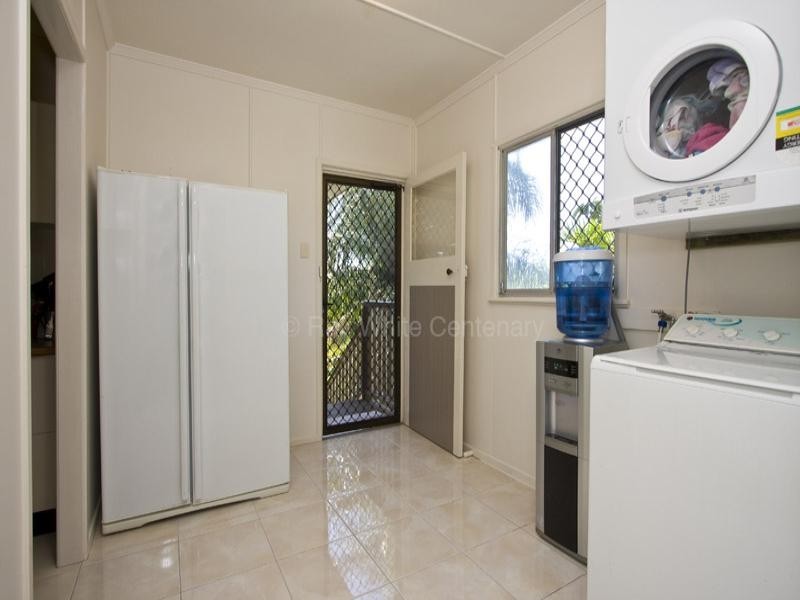 31 Eric Street, Goodna QLD 4300