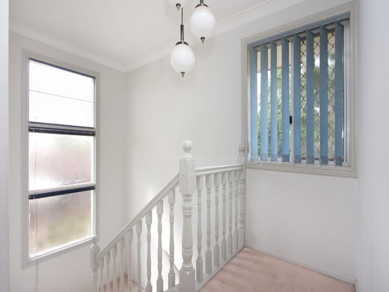 76 Glen Ross Road, Sinnamon Park QLD 4073