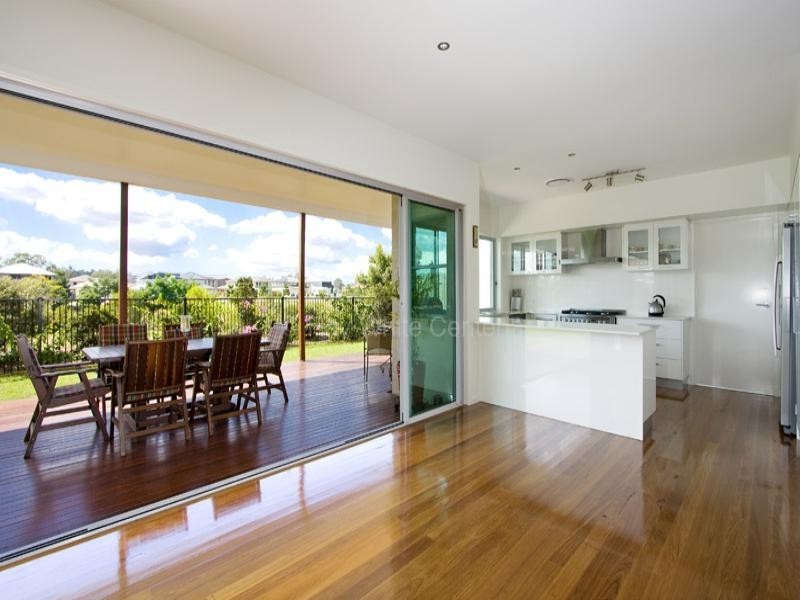 Sinnamon Park QLD 4073