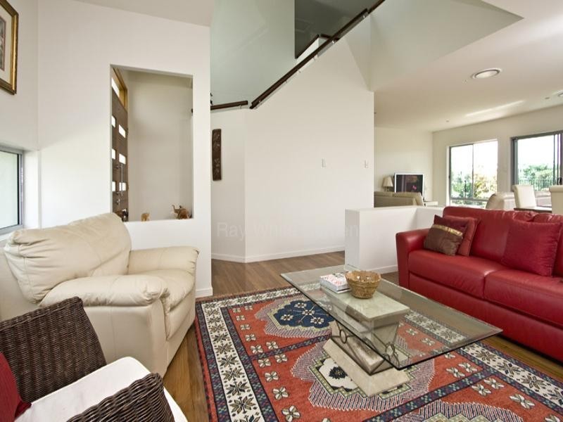 Sinnamon Park QLD 4073