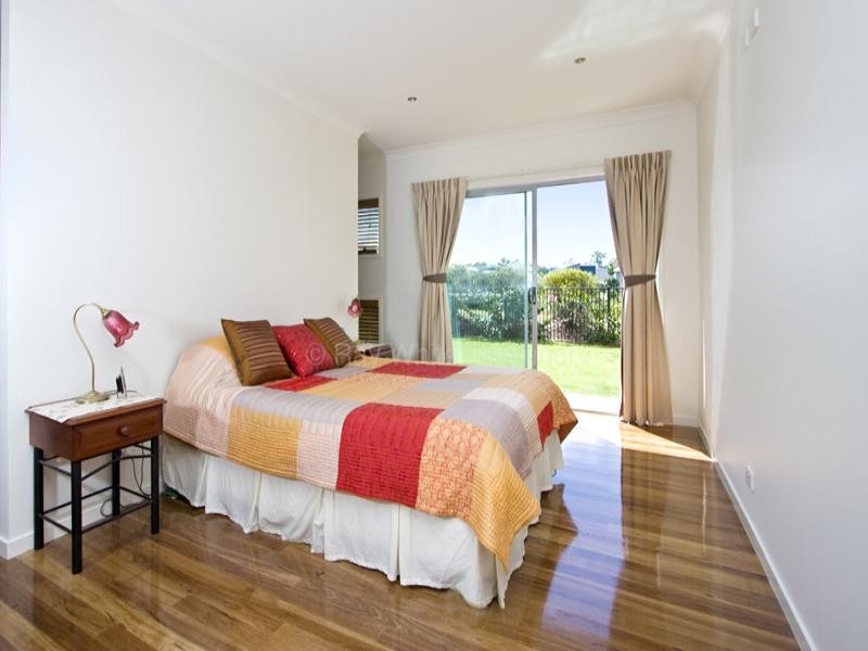 Sinnamon Park QLD 4073