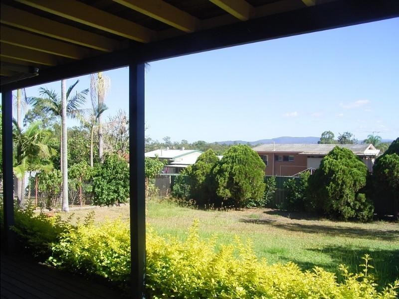 21 Brownie Street, Jamboree Heights QLD 4074