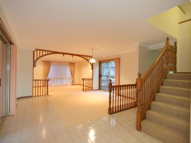 16 Baikal Place, Westlake QLD 4074