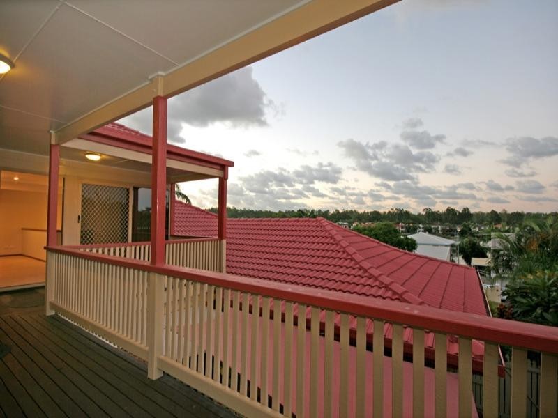 16 Baikal Place, Westlake QLD 4074