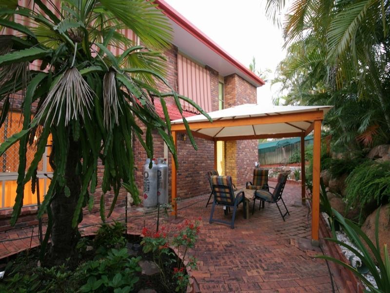 16 Baikal Place, Westlake QLD 4074