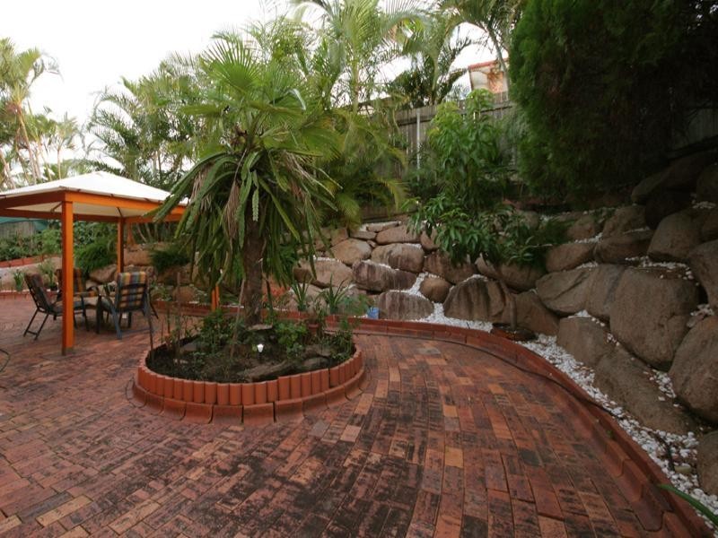 16 Baikal Place, Westlake QLD 4074