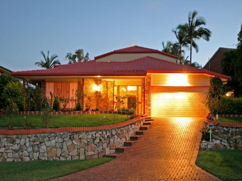 16 Baikal Place, Westlake QLD 4074