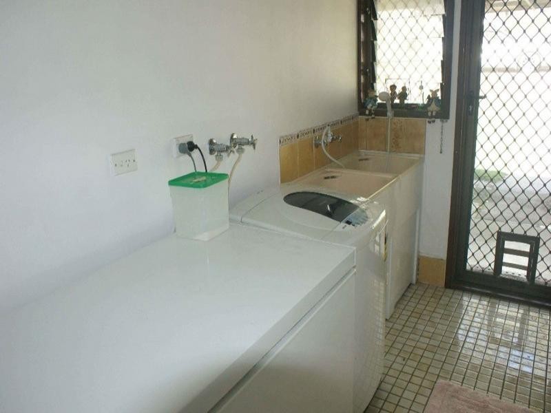 16 Lorikeet Lane, Bellbird Park QLD 4300