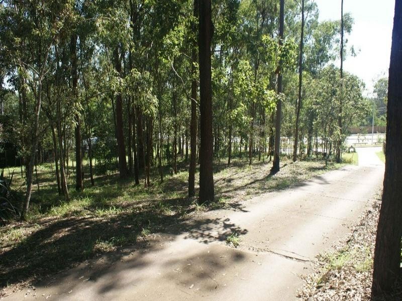 16 Lorikeet Lane, Bellbird Park QLD 4300