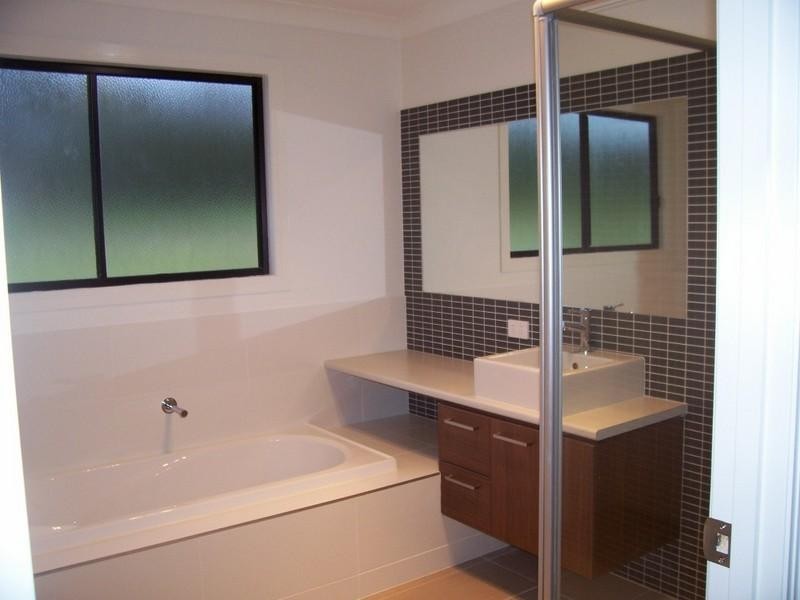 Doolandella QLD 4077