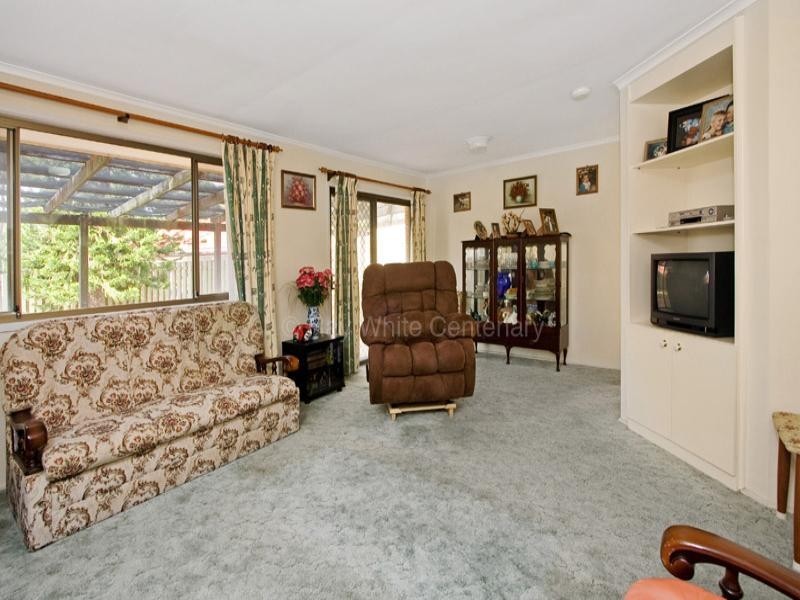 91 Hazelton Street, Riverhills QLD 4074