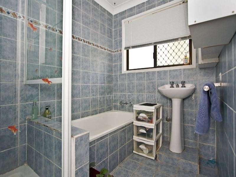 Hillcrest QLD 4118