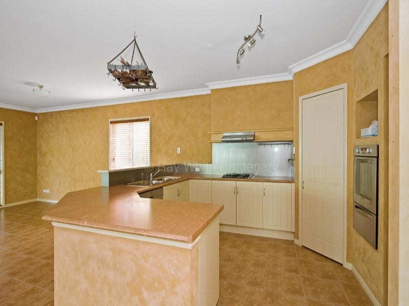 Forest Lake QLD 4078