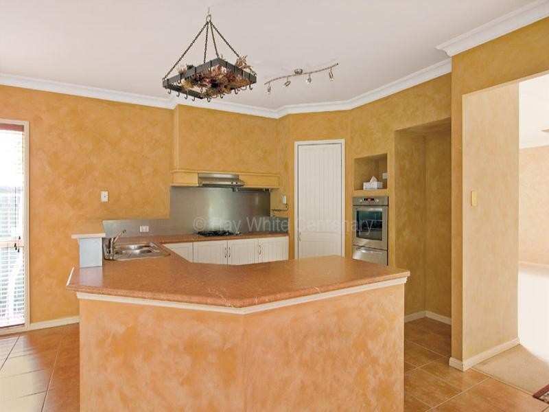 Forest Lake QLD 4078