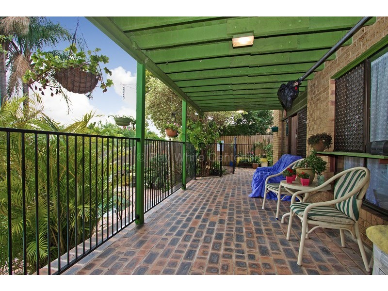 15 Athos Street, Riverhills QLD 4074