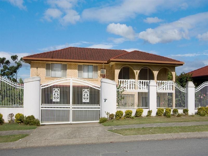 Durack QLD 4077
