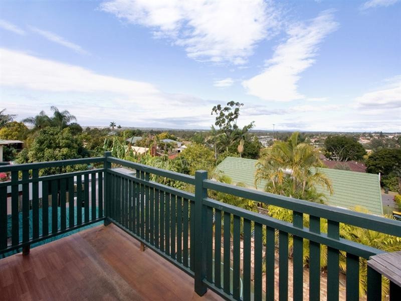 Durack QLD 4077