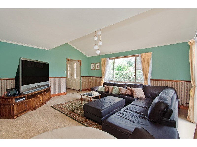 2 Koreli Place, Middle Park QLD 4074