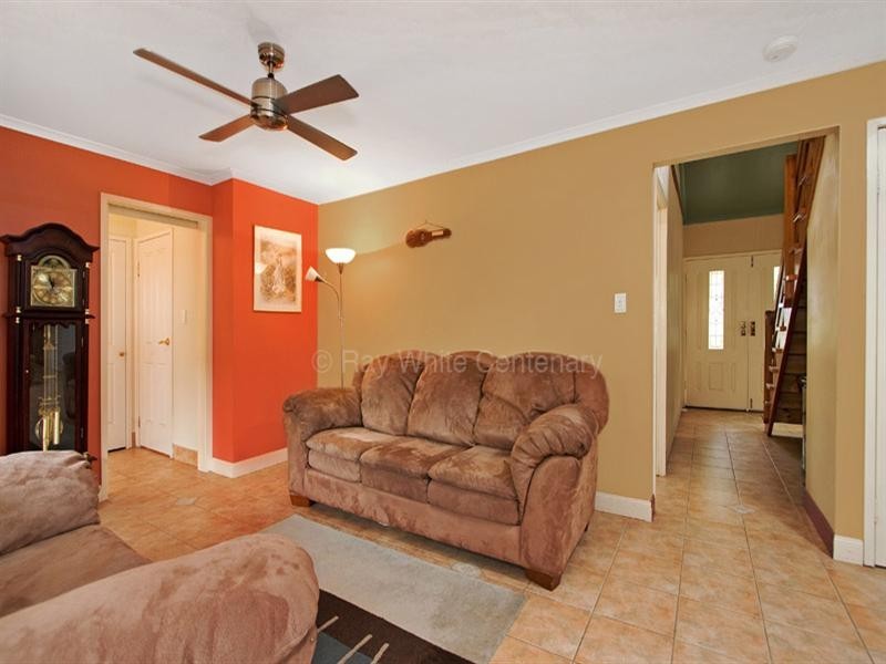 2 Koreli Place, Middle Park QLD 4074