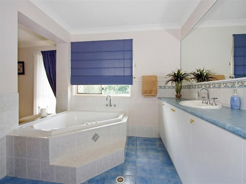 Forest Lake QLD 4078