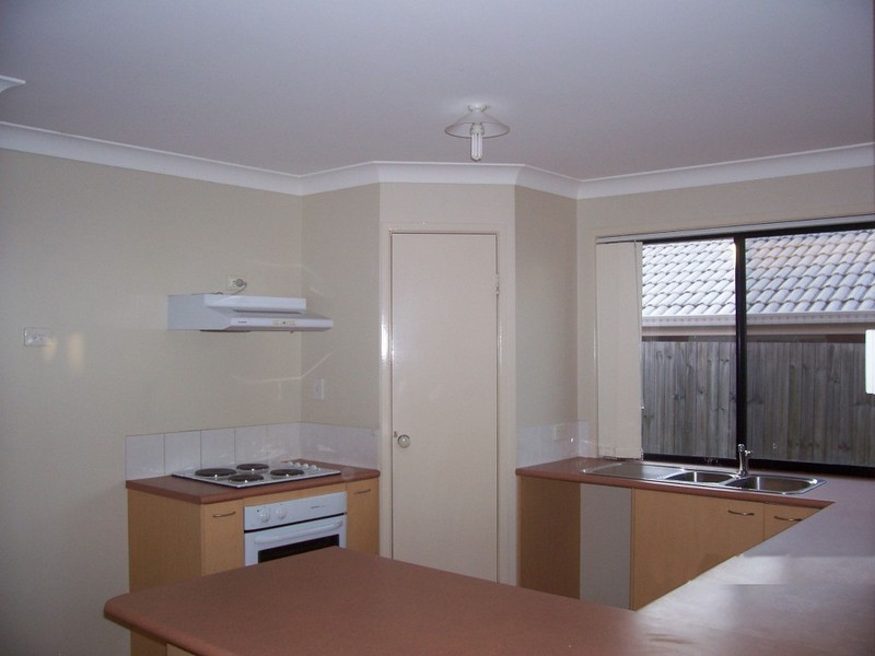 Forest Lake QLD 4078