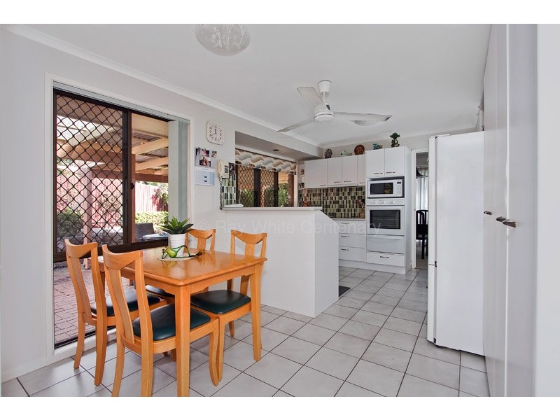 Sinnamon Park QLD 4073