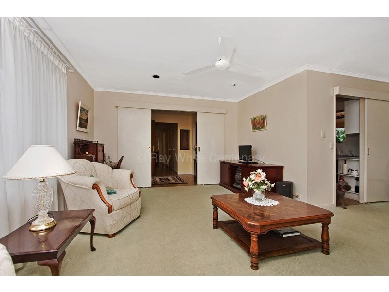 7 Oron Close, Westlake QLD 4074